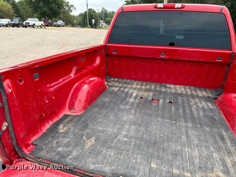 image for item ER1809 2011 Chevrolet Silverado Crew Cab pickup truck