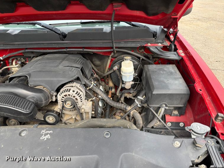 image for item ER1809 2011 Chevrolet Silverado Crew Cab pickup truck