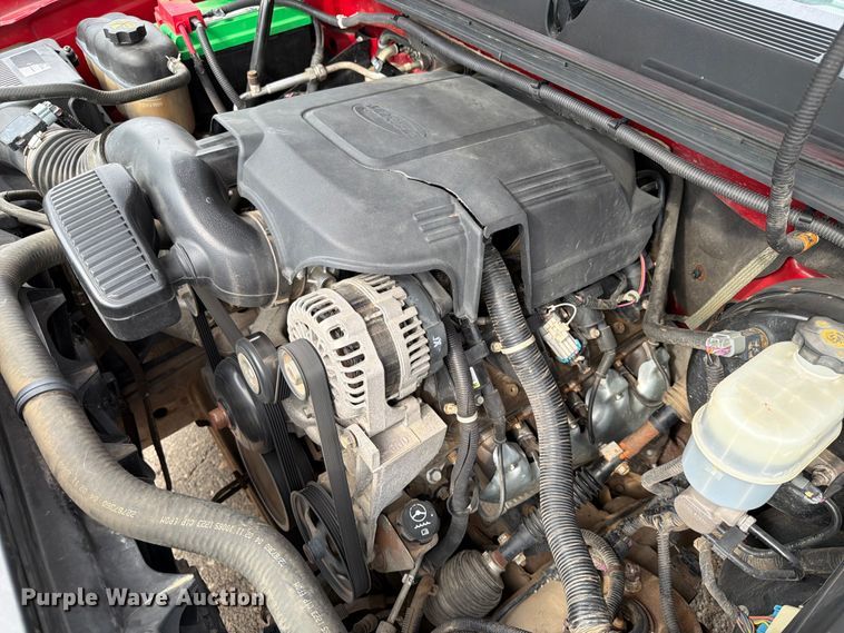 image for item ER1809 2011 Chevrolet Silverado Crew Cab pickup truck