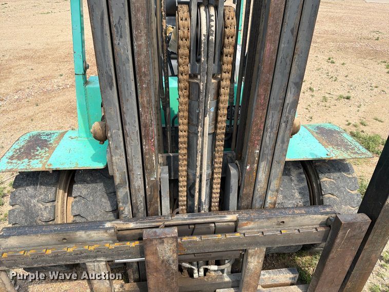 image for item ER1818 Mitsubishi FG35A forklift