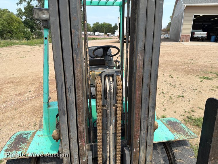 image for item ER1818 Mitsubishi FG35A forklift