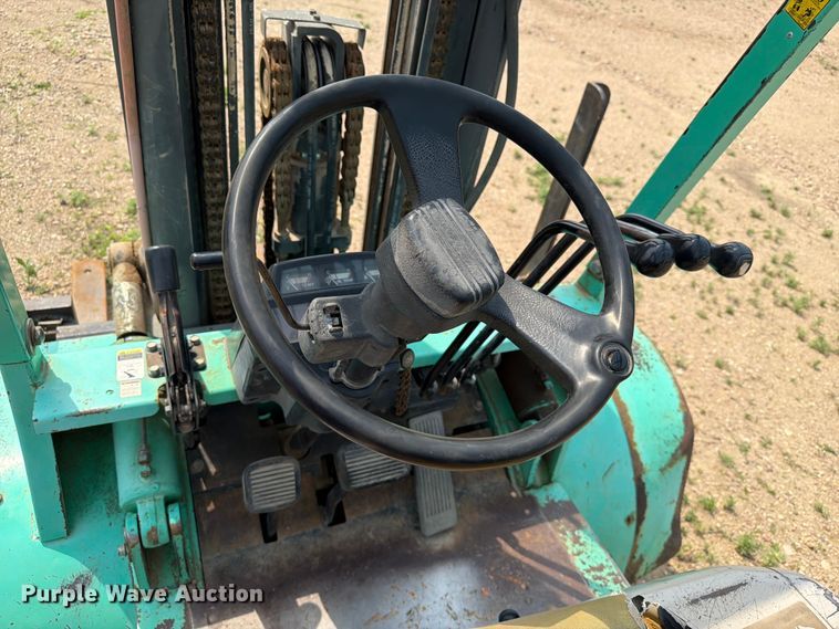 image for item ER1818 Mitsubishi FG35A forklift