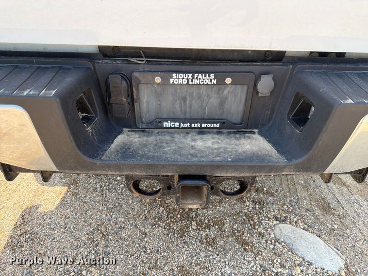 image for item ER1822 2023 Ford F250 Super Duty Crew Cab pickup truck