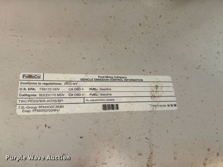 image for item ER1822 2023 Ford F250 Super Duty Crew Cab pickup truck