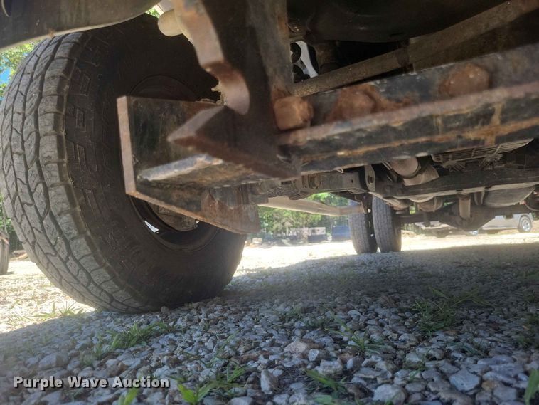 image for item ER3045 2005 Dodge Ram 3500 Ext. Cab dump flatbed pickup truck