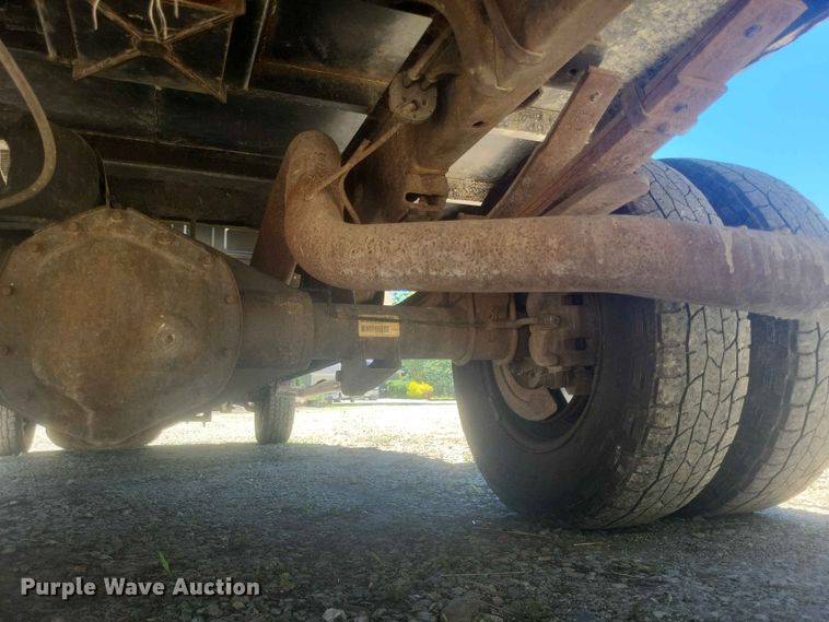 image for item ER3045 2005 Dodge Ram 3500 Ext. Cab dump flatbed pickup truck