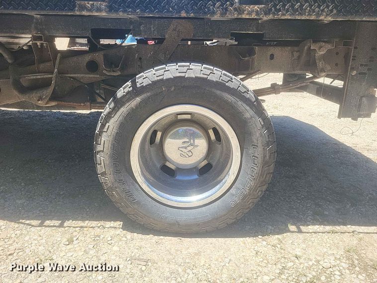 image for item ER3045 2005 Dodge Ram 3500 Ext. Cab dump flatbed pickup truck