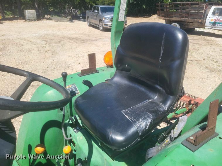 image for item ER3047 John Deere 790 MFWD tractor