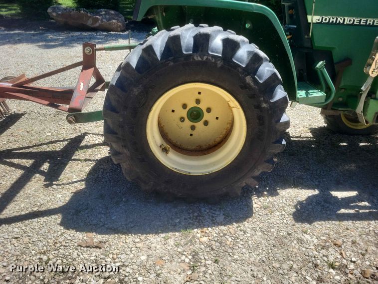 image for item ER3047 John Deere 790 MFWD tractor
