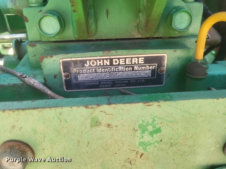 image for item ER3047 John Deere 790 MFWD tractor