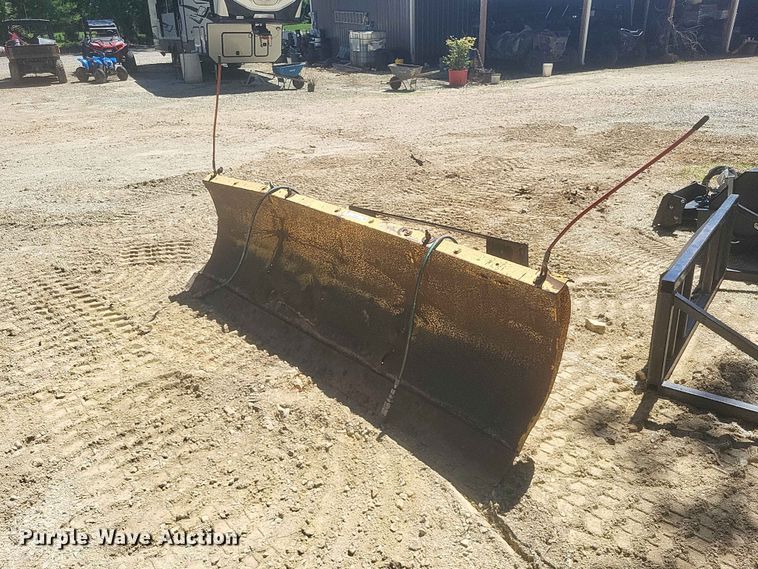 image for item ER3051 Skid steer snow plow