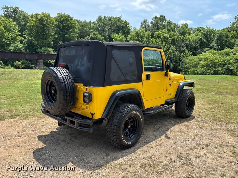 image for item ER3069 2000 Jeep Wrangler SUV