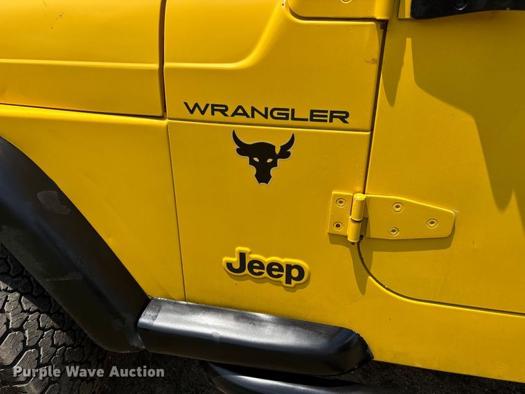 image for item ER3069 2000 Jeep Wrangler SUV