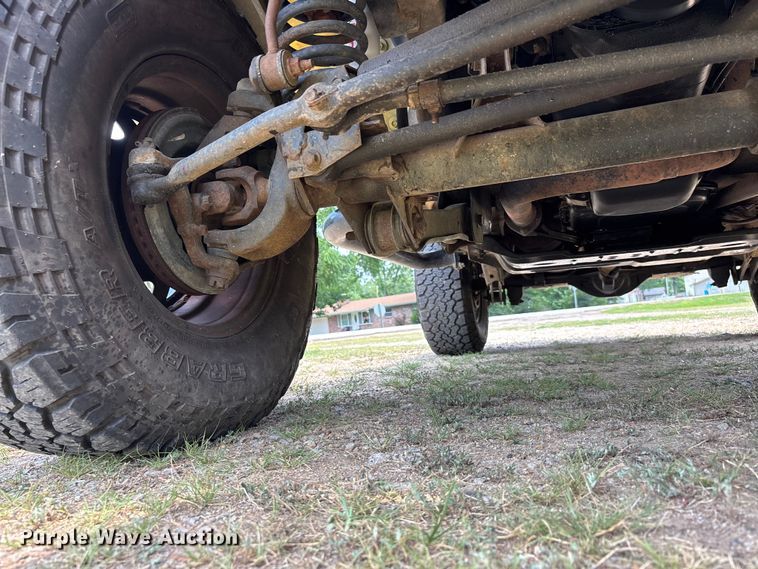 image for item ER3069 2000 Jeep Wrangler SUV