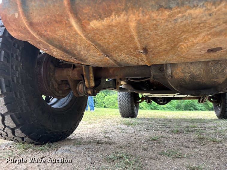 image for item ER3069 2000 Jeep Wrangler SUV