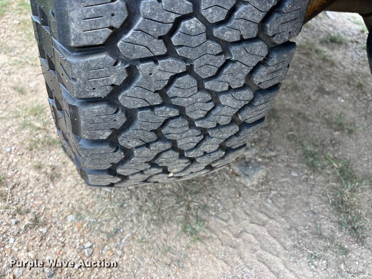 image for item ER3069 2000 Jeep Wrangler SUV