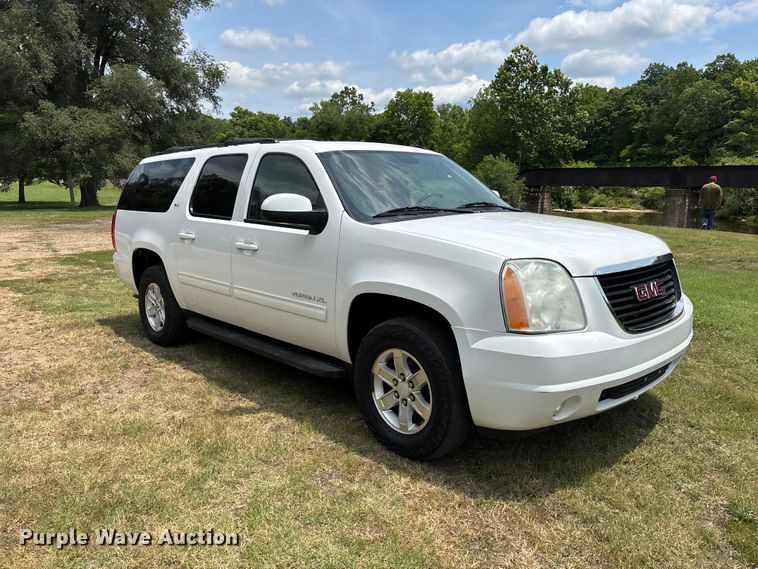 image for item ER3070 2011 GMC Yukon XL SUV