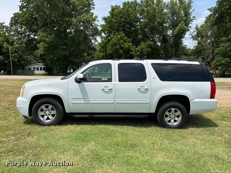 image for item ER3070 2011 GMC Yukon XL SUV