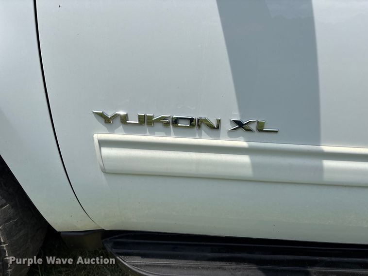 image for item ER3070 2011 GMC Yukon XL SUV