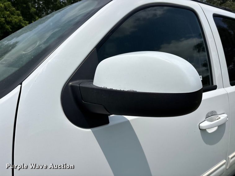 image for item ER3070 2011 GMC Yukon XL SUV