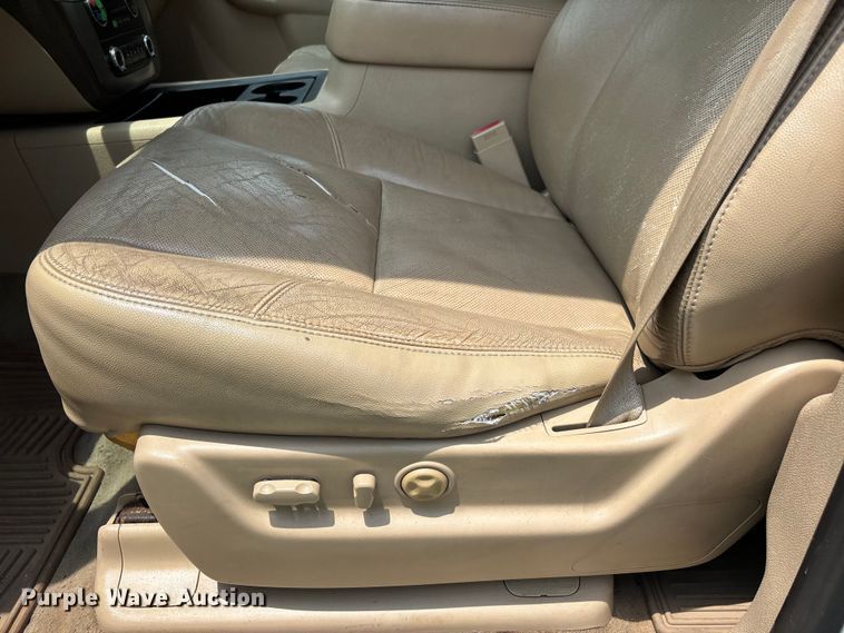 image for item ER3070 2011 GMC Yukon XL SUV