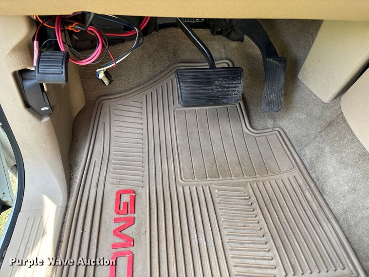 image for item ER3070 2011 GMC Yukon XL SUV