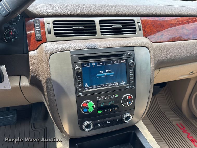 image for item ER3070 2011 GMC Yukon XL SUV