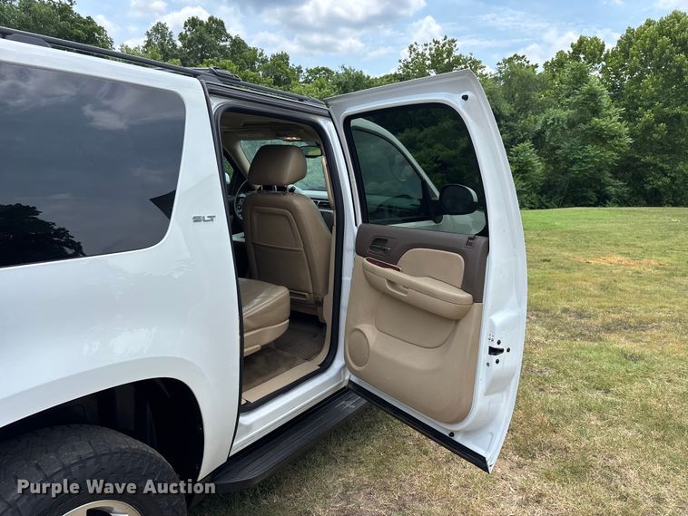 image for item ER3070 2011 GMC Yukon XL SUV