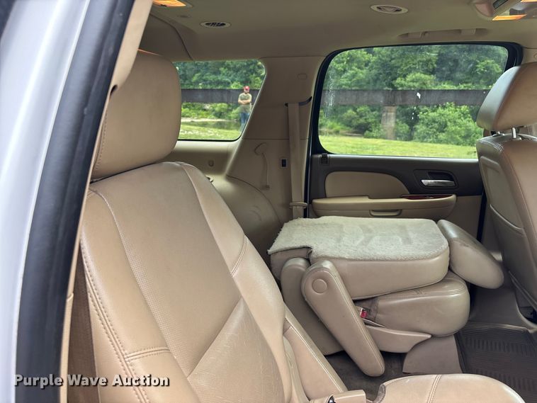 image for item ER3070 2011 GMC Yukon XL SUV