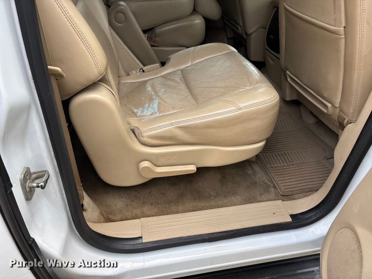 image for item ER3070 2011 GMC Yukon XL SUV