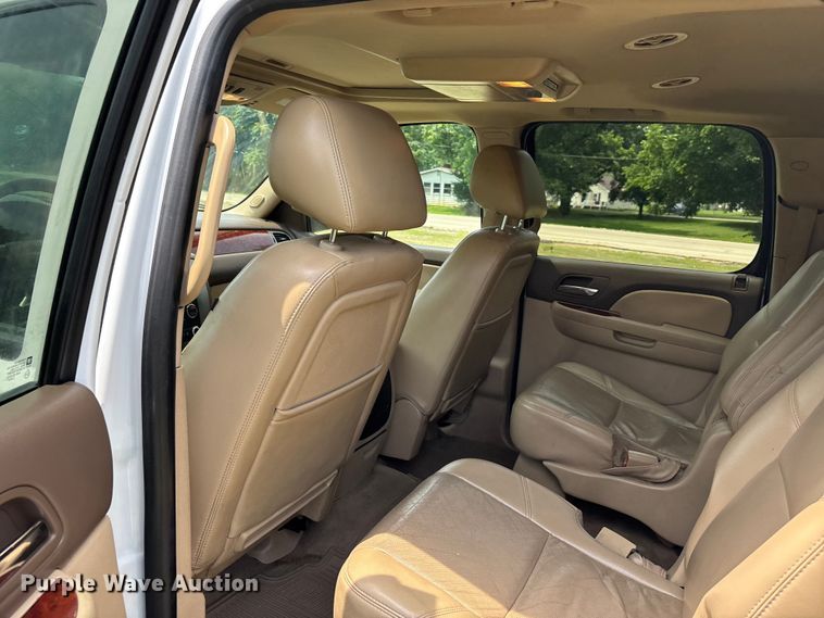 image for item ER3070 2011 GMC Yukon XL SUV