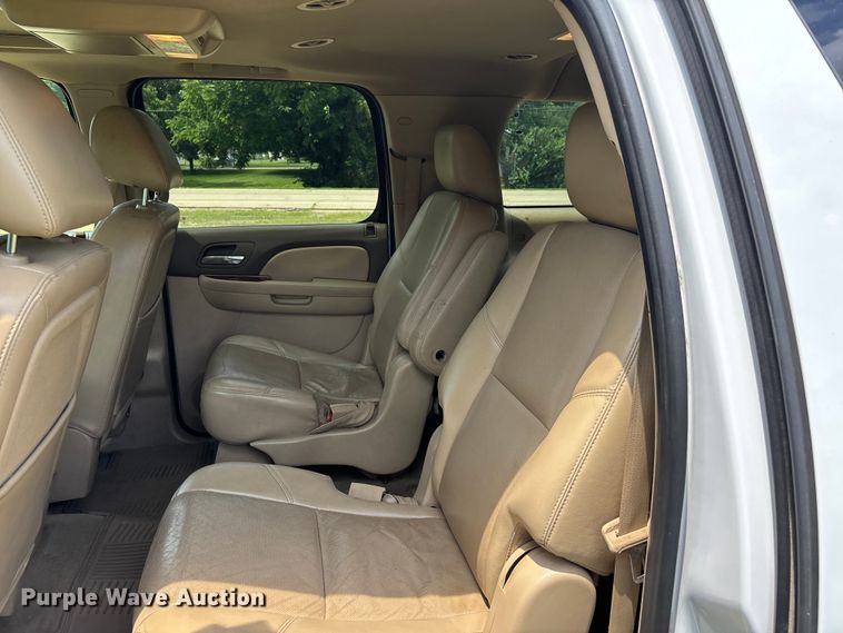 image for item ER3070 2011 GMC Yukon XL SUV