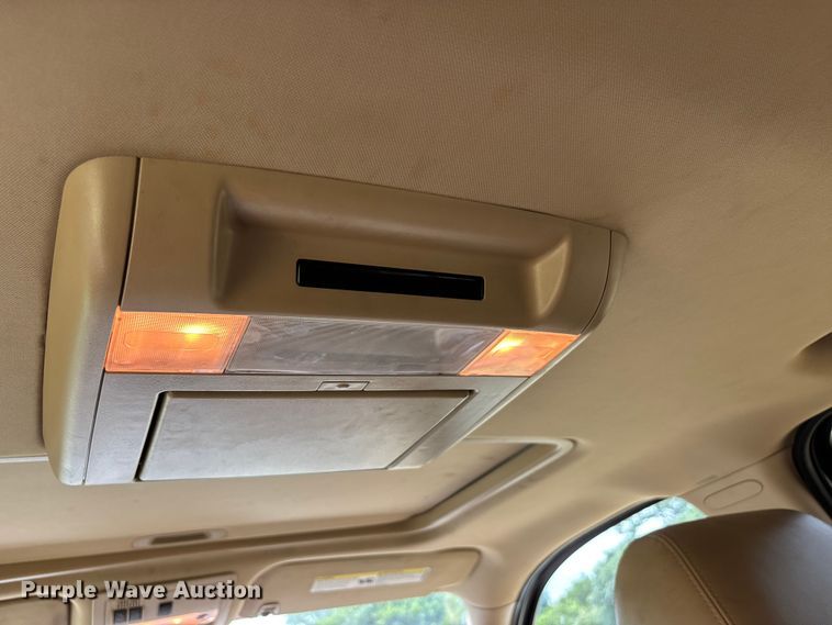 image for item ER3070 2011 GMC Yukon XL SUV