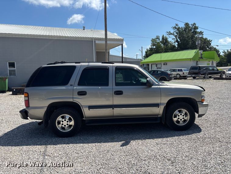 image for item ER3080 2002 Chevrolet Tahoe SUV