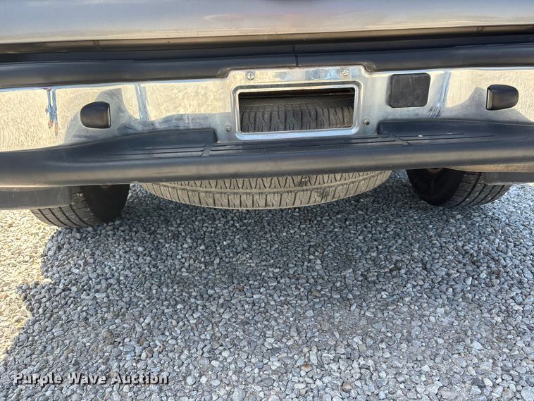 image for item ER3080 2002 Chevrolet Tahoe SUV
