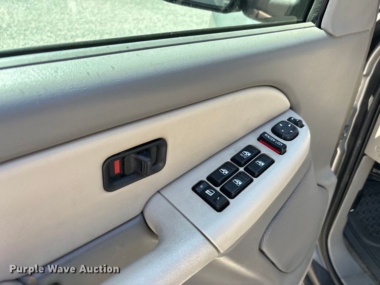 image for item ER3080 2002 Chevrolet Tahoe SUV