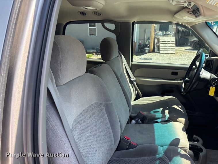 image for item ER3080 2002 Chevrolet Tahoe SUV