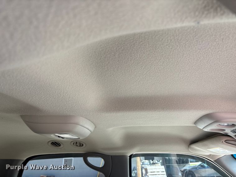 image for item ER3080 2002 Chevrolet Tahoe SUV