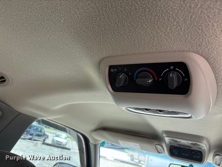 image for item ER3080 2002 Chevrolet Tahoe SUV