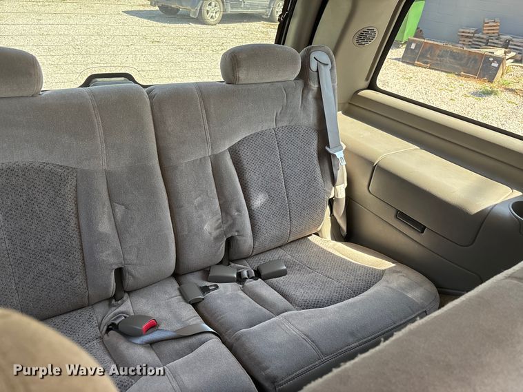 image for item ER3080 2002 Chevrolet Tahoe SUV