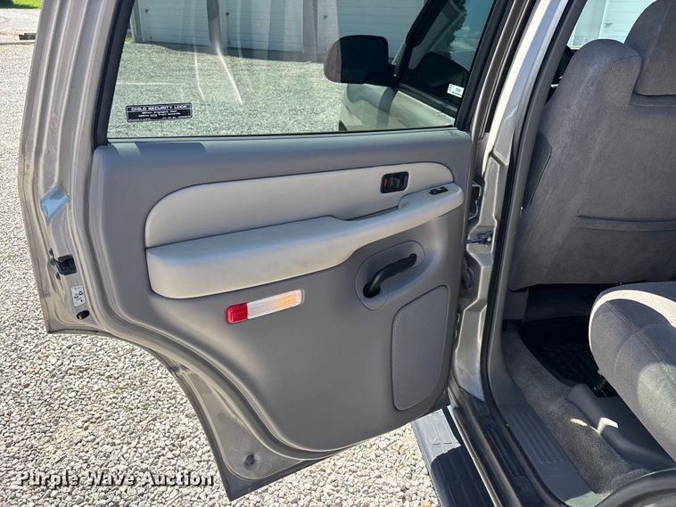 image for item ER3080 2002 Chevrolet Tahoe SUV