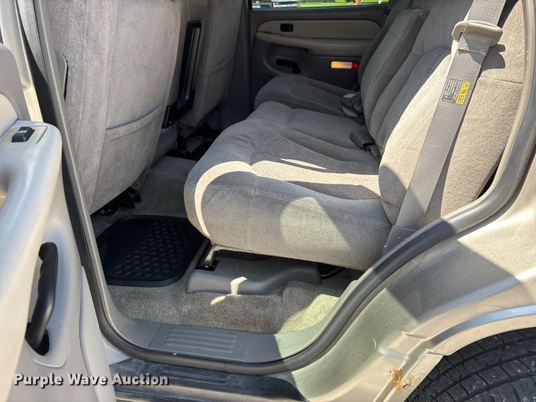 image for item ER3080 2002 Chevrolet Tahoe SUV