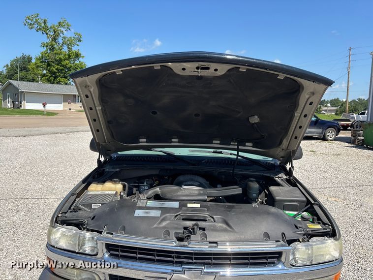 image for item ER3080 2002 Chevrolet Tahoe SUV