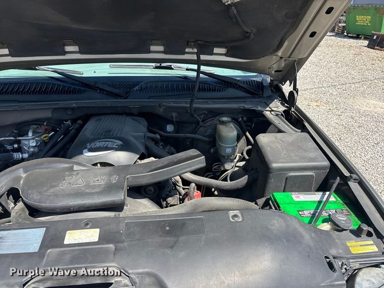 image for item ER3080 2002 Chevrolet Tahoe SUV