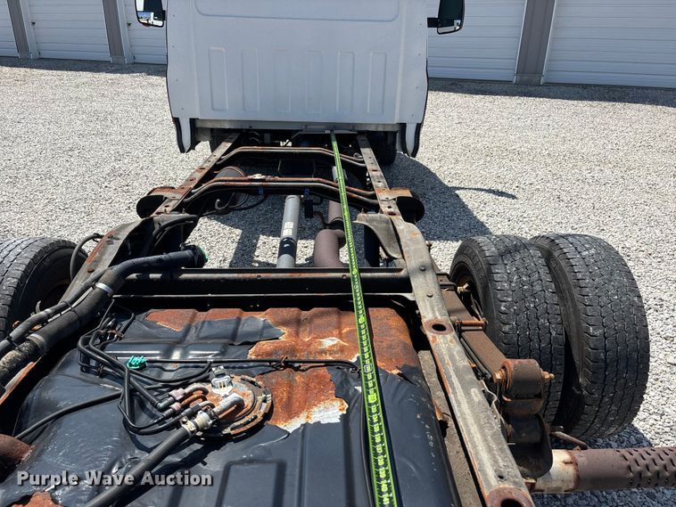 image for item ER3081 2014 Chevrolet Express 4500 van cab and chassis