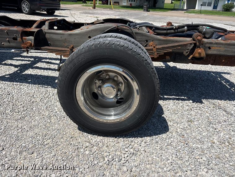 image for item ER3081 2014 Chevrolet Express 4500 van cab and chassis