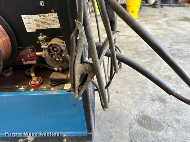 image for item ES6519 Miller Millermatic 250 welder