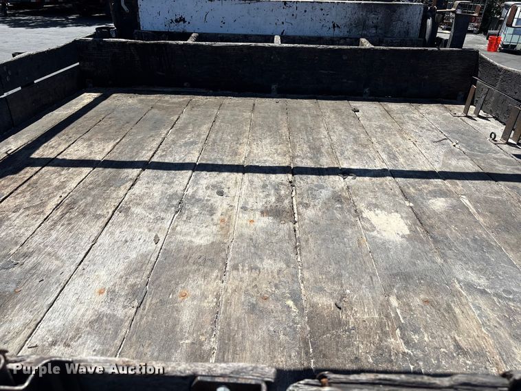 image for item ET0538 2015 Ford F-550 Crew Cab utility / service truck