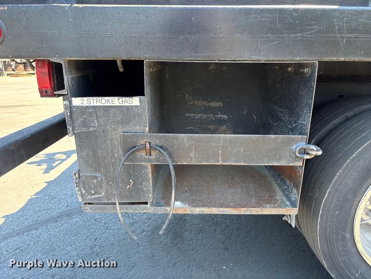 image for item ET0538 2015 Ford F-550 Crew Cab utility / service truck