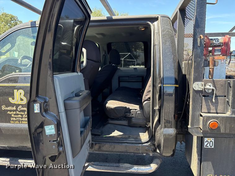 image for item ET0538 2015 Ford F-550 Crew Cab utility / service truck
